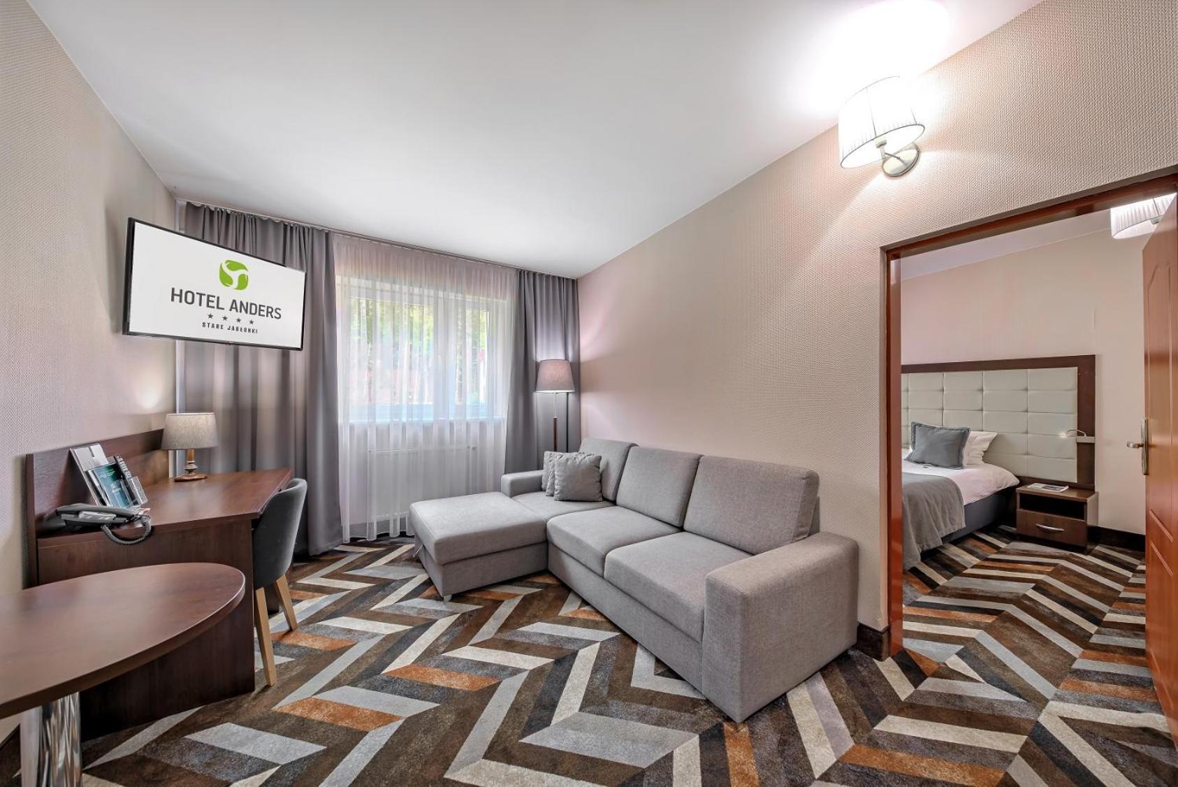 Hotel Anders Старе-Яблонкі Екстер'єр фото